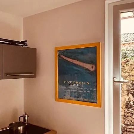 Poetic House * Saint-Christol (Herault)